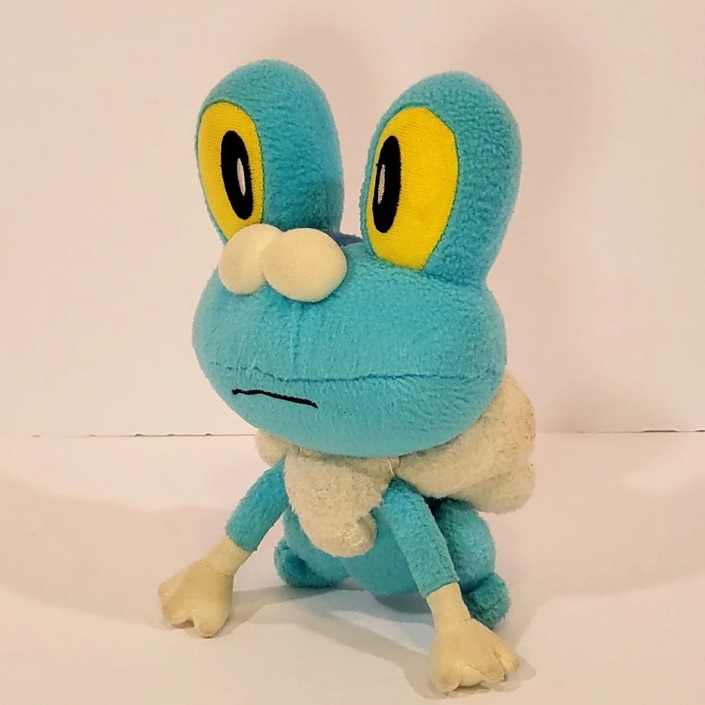 Pokémon Froakie 7